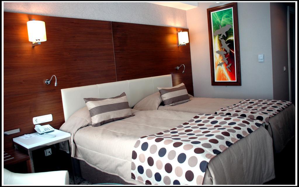 Alba Hotel Ankara Chambre photo
